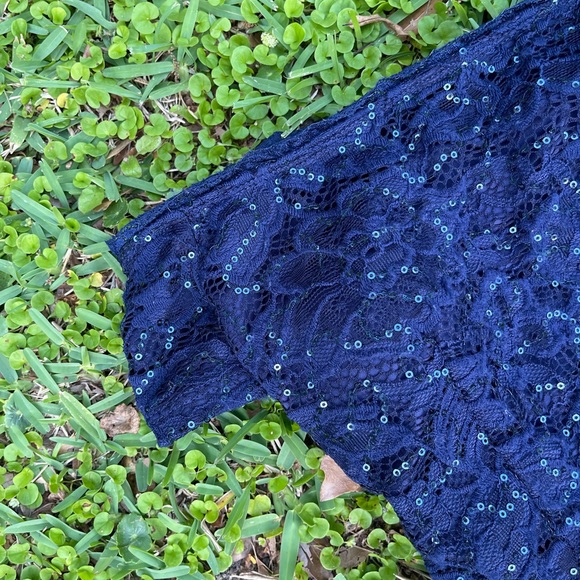 90s off-the-shoulder top - Picture 3 of 3